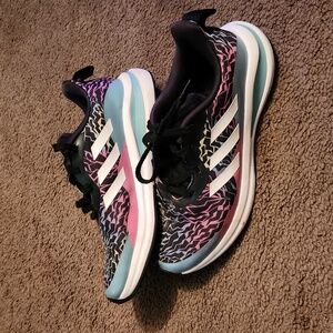 Girls Adidas Tennis shoes